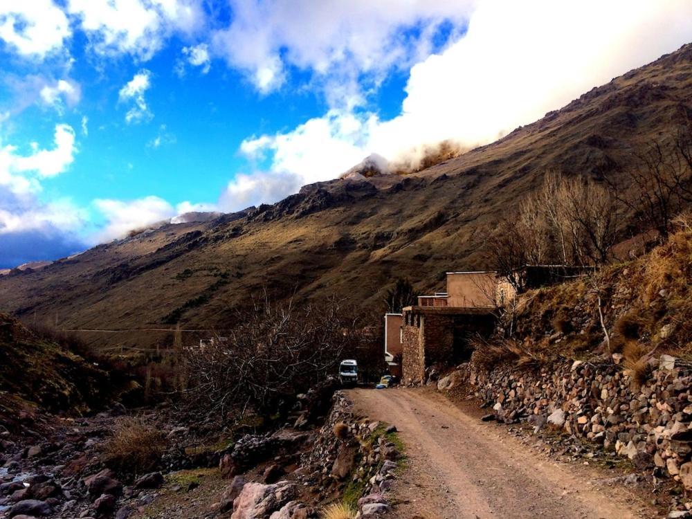 Gite Entre Les Vallees Tacheddirt Exterior foto